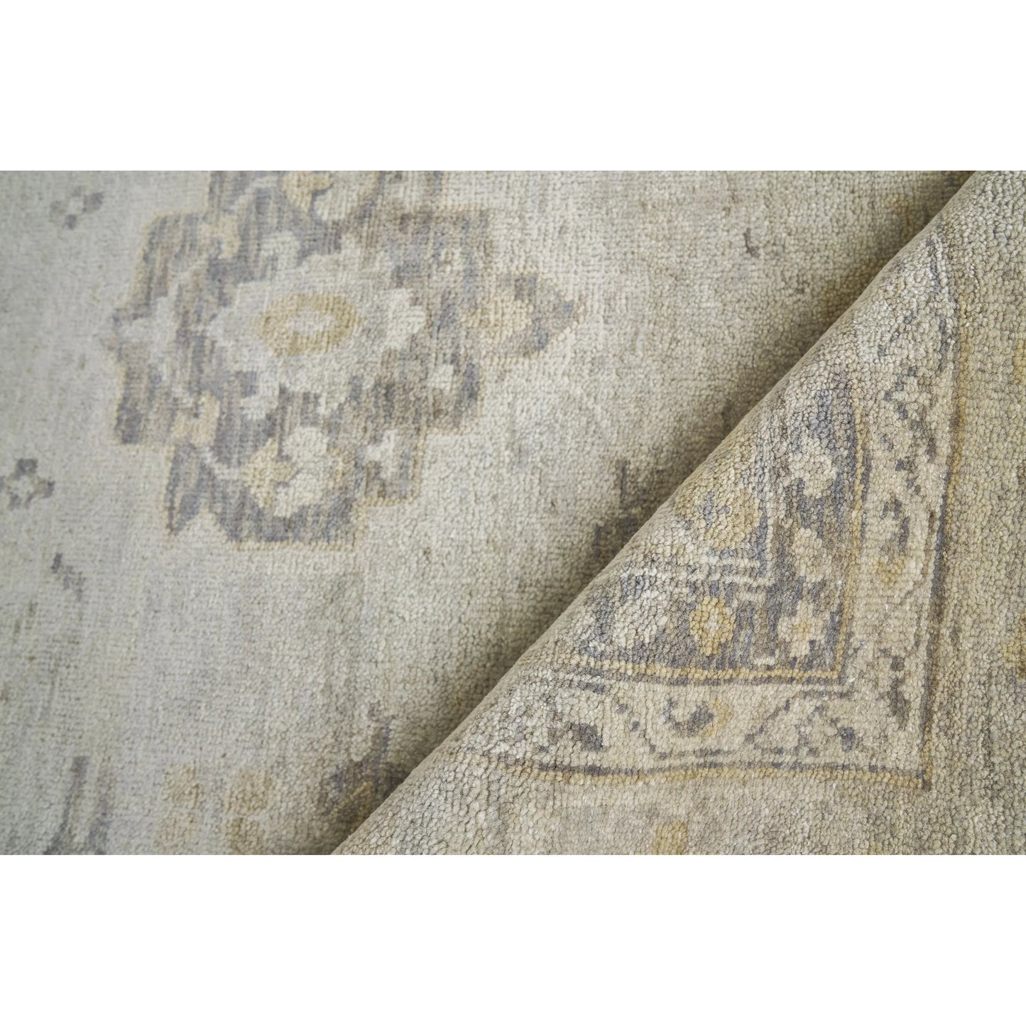 036 SI-2383909,SI-2383910 | Closeup | Antique Weave Oushak Rug VII by Exquisite Rugs in ivory, brown. Made from new zealand wool in a unique style.