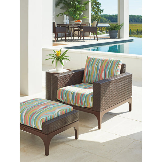 Abaco Ottoman by Tommy Bahama Outdoor in english walnut. Made from unique in a modern style.