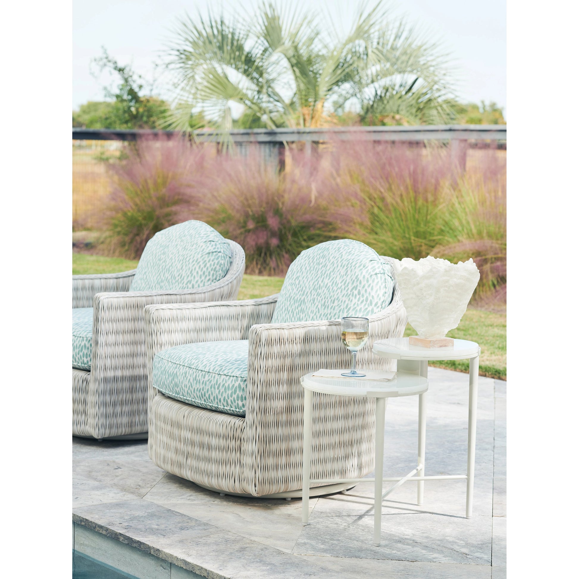 Seabrook Tiered End Table by Tommy Bahama Outdoor in oyster white. Made from unique in a modern style.
