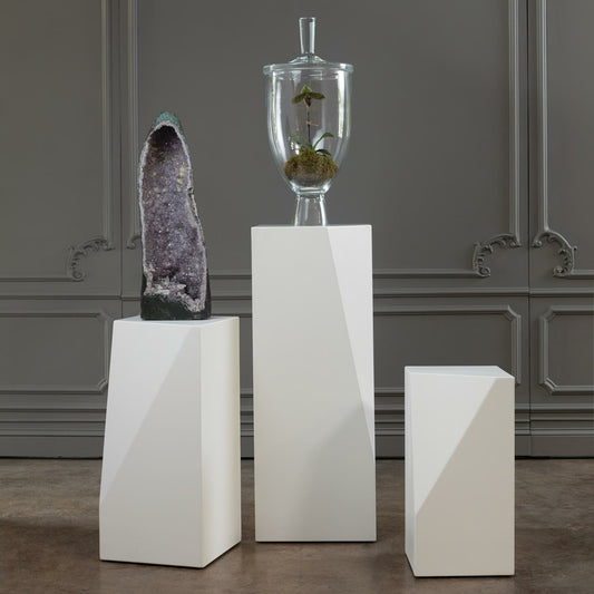 Facet Pedestal by Global Views in ivory. Made from unique in a modern style.