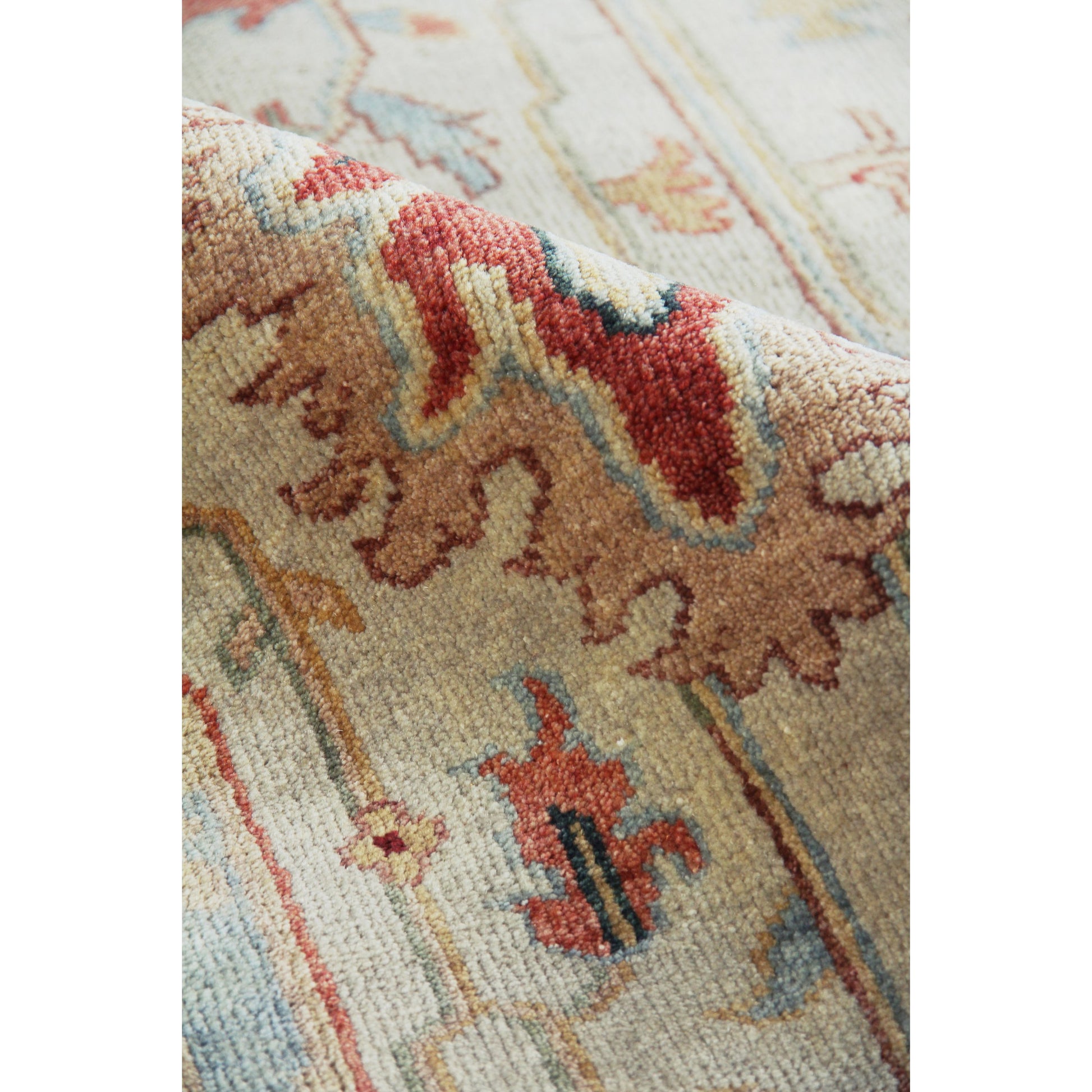 Antique Weave Serapi 3447 Rug by Exquisite Rugs in ivory, light blue. Made from new zealand wool in a unique style.