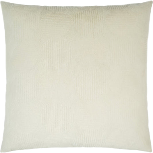 Angelou by DV Kap Home. Made from 100% polyester in a modern style.
