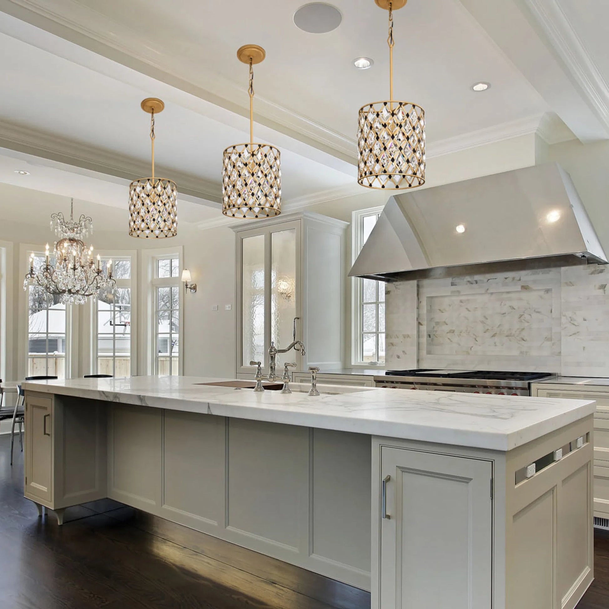 Windsor Crystal Pendant by Varaluz. Made from heirloom-quality optic crystal in a transitional style.