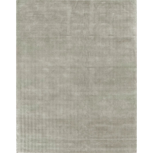 Pavo 3465 Rug by Exquisite Rugs in light silver. Made from tencel in a unique style.
