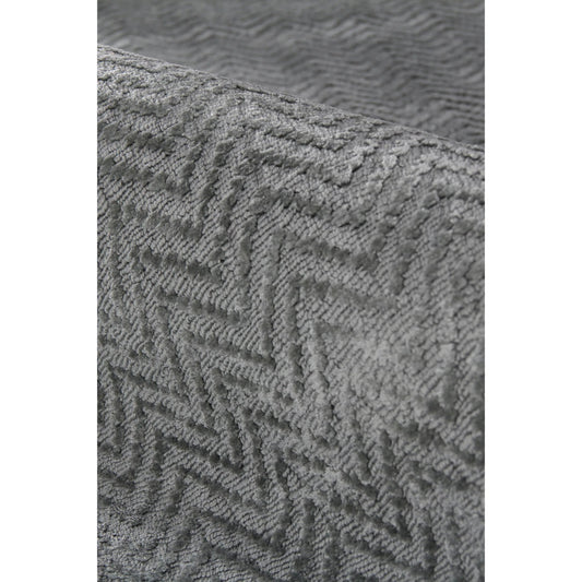 Pavo 3467 Rug by Exquisite Rugs in light blue. Made from tencel in a unique style.