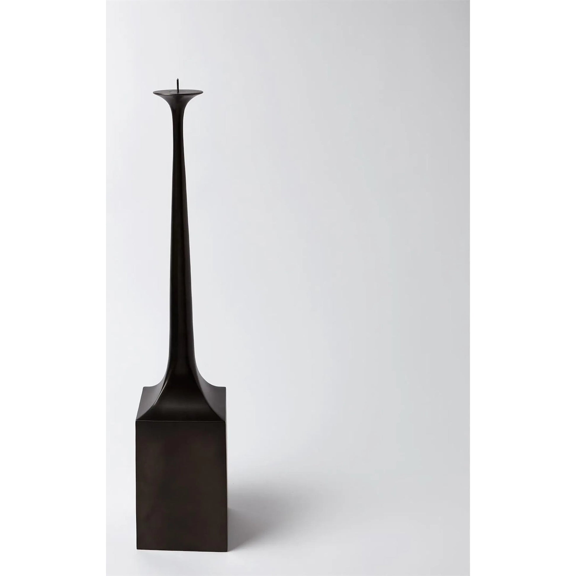 Giac C/S by Global Views in bronze. Made from aluminum in a eclectic & global style.
