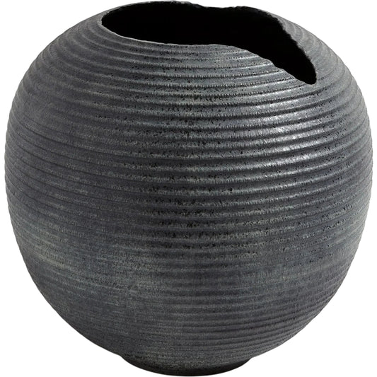 Horizontal Trowel Vase by Global Views. Made from ceramic in a eclectic & global style.