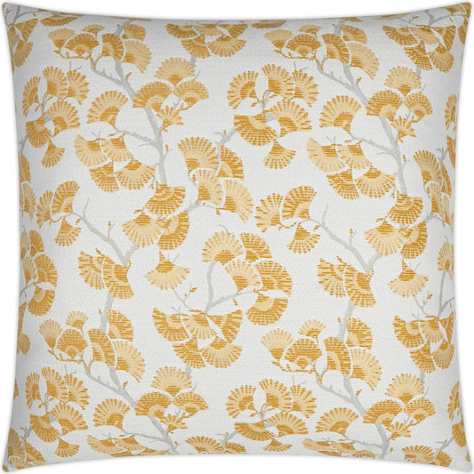 Cortina Pillow by DV Kap Home. Made from 100% polyester in a modern style.