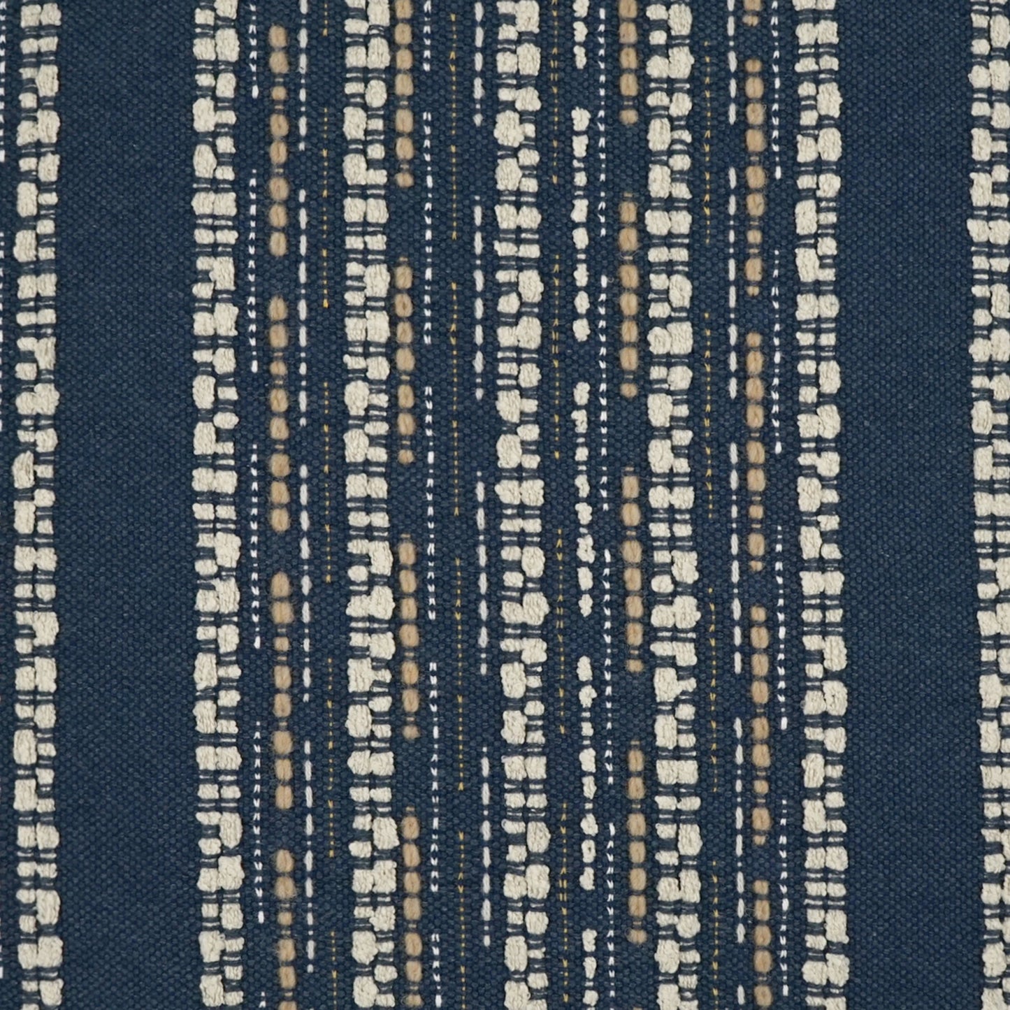 004 SI-2028102 | Closeup | Kyra Pillow by DV Kap Home. Made from 44% post industrial cotton, 30% post industrial polyester, 20% polyester, 5% wool, 1% linen in a modern style.