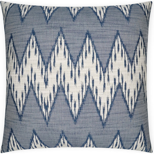 Caccini Pillow by DV Kap Home. Made from 40.02% cotton, 39.53% rayon, 13.28% pirpoly, 7.14% pcrpoly in a modern style.