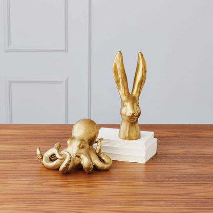 Rabbit by Global Views in matte gold. Made from ceramic in a eclectic & global style.