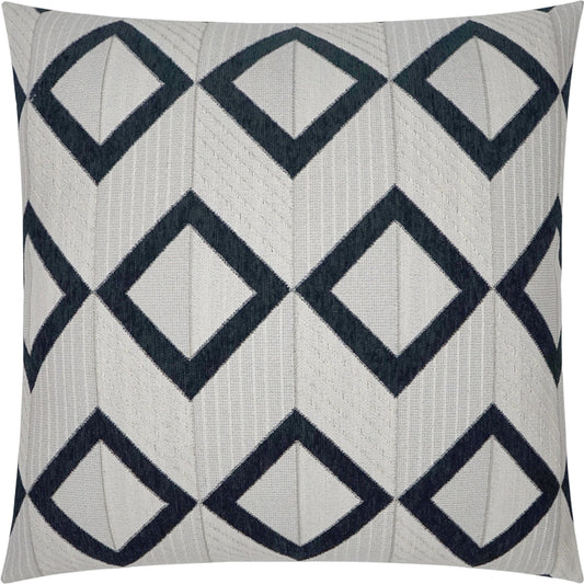 Dublin Pillow by DV Kap Home. Made from 98% polyester, 2% linen in a modern style.