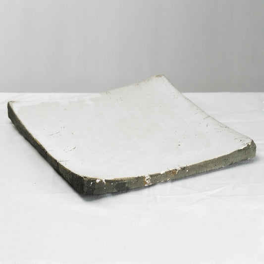 Decorative Dish by Zentique in distressed white and ceramic. Made from ceramic in a eclectic & global style.