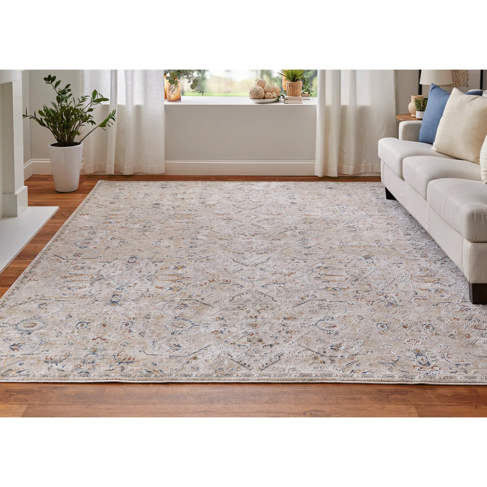 Pasha Transitional Rug - 39M6F by Feizy. Made from polyester in a unique style.