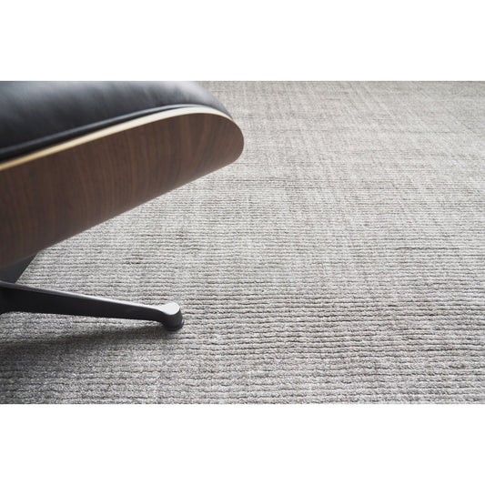 Robin Rug - Pewter by Exquisite Rugs in pewter. Made from bamboo silk, wool in a unique style.