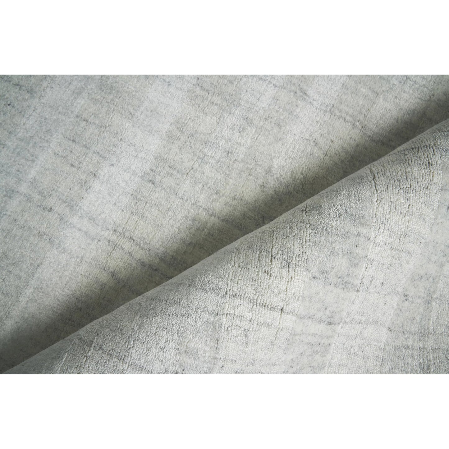 038 SI-2221983,SI-2293649 | Closeup | Robin Stripe Rug by Exquisite Rugs in ivory, gray. Made from bamboo silk, wool in a unique style.