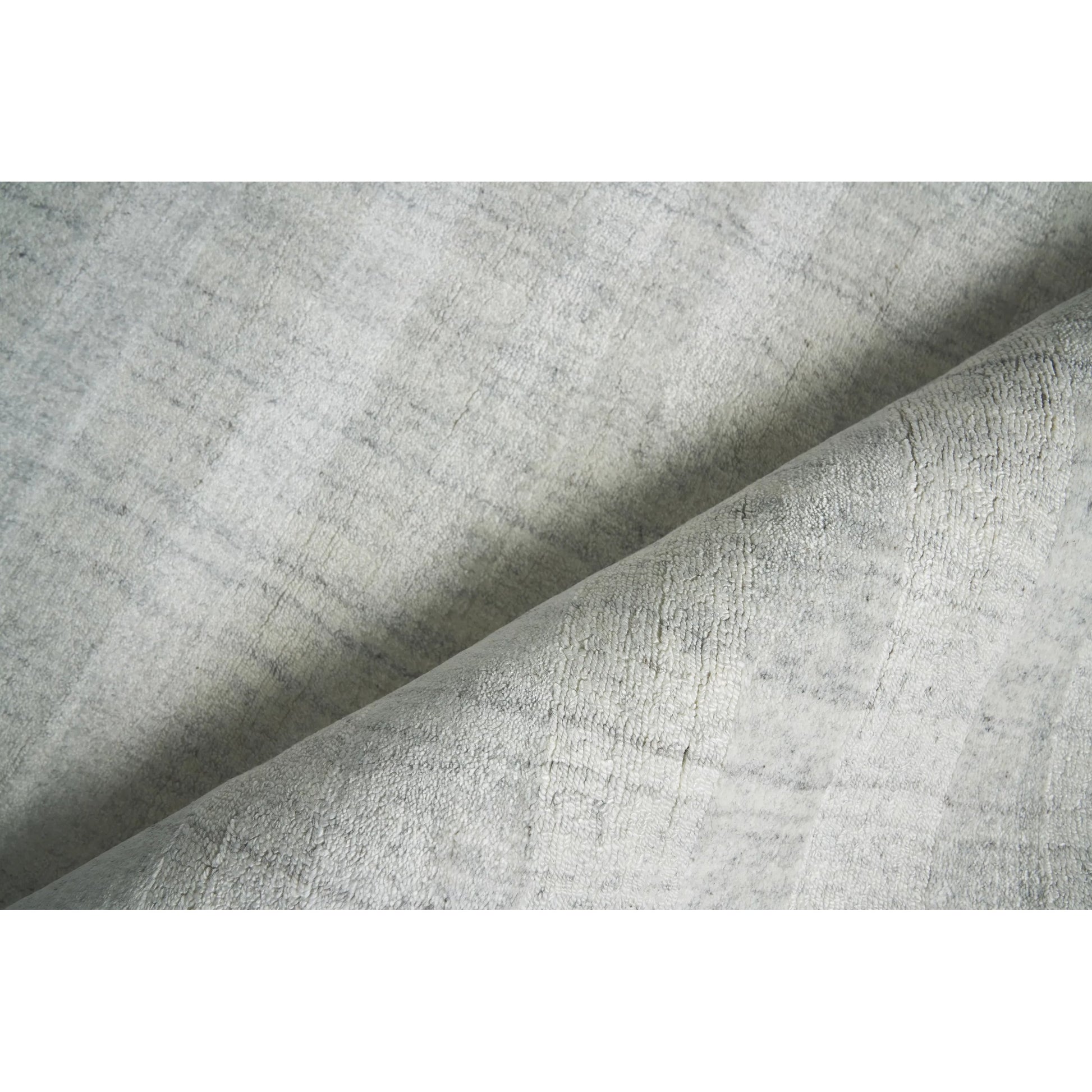 Robin Stripe 3783 Rug by Exquisite Rugs in ivory, gray. Made from bamboo silk, wool in a unique style.