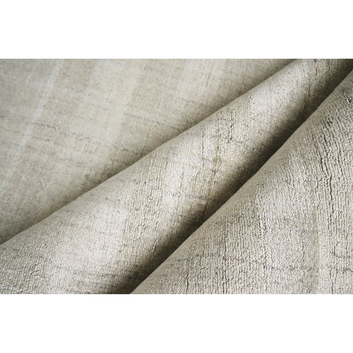 013 SI-2221986,SI-2293652 | Closeup | Robin Stripe Rug by Exquisite Rugs in taupe. Made from bamboo silk, wool in a unique style.
