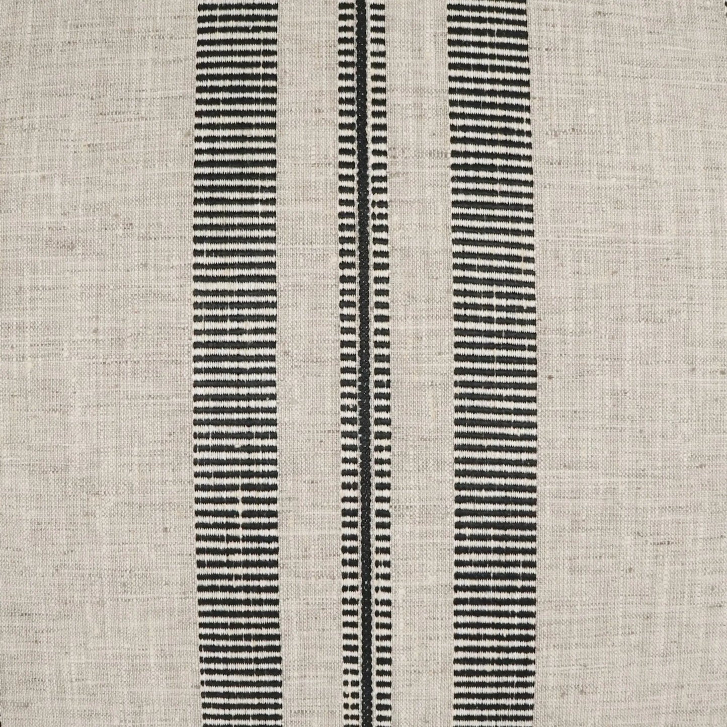 004 SI-2381010 | Closeup | Double Issue Pillow by DV Kap Home. Made from 100% polyester in a modern style.