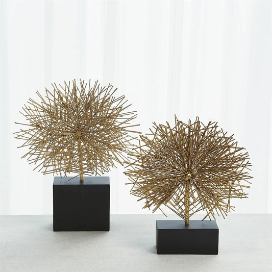 Tumble Weed Sculpture by Global Views in gold leaf. Made from iron in a modern style.