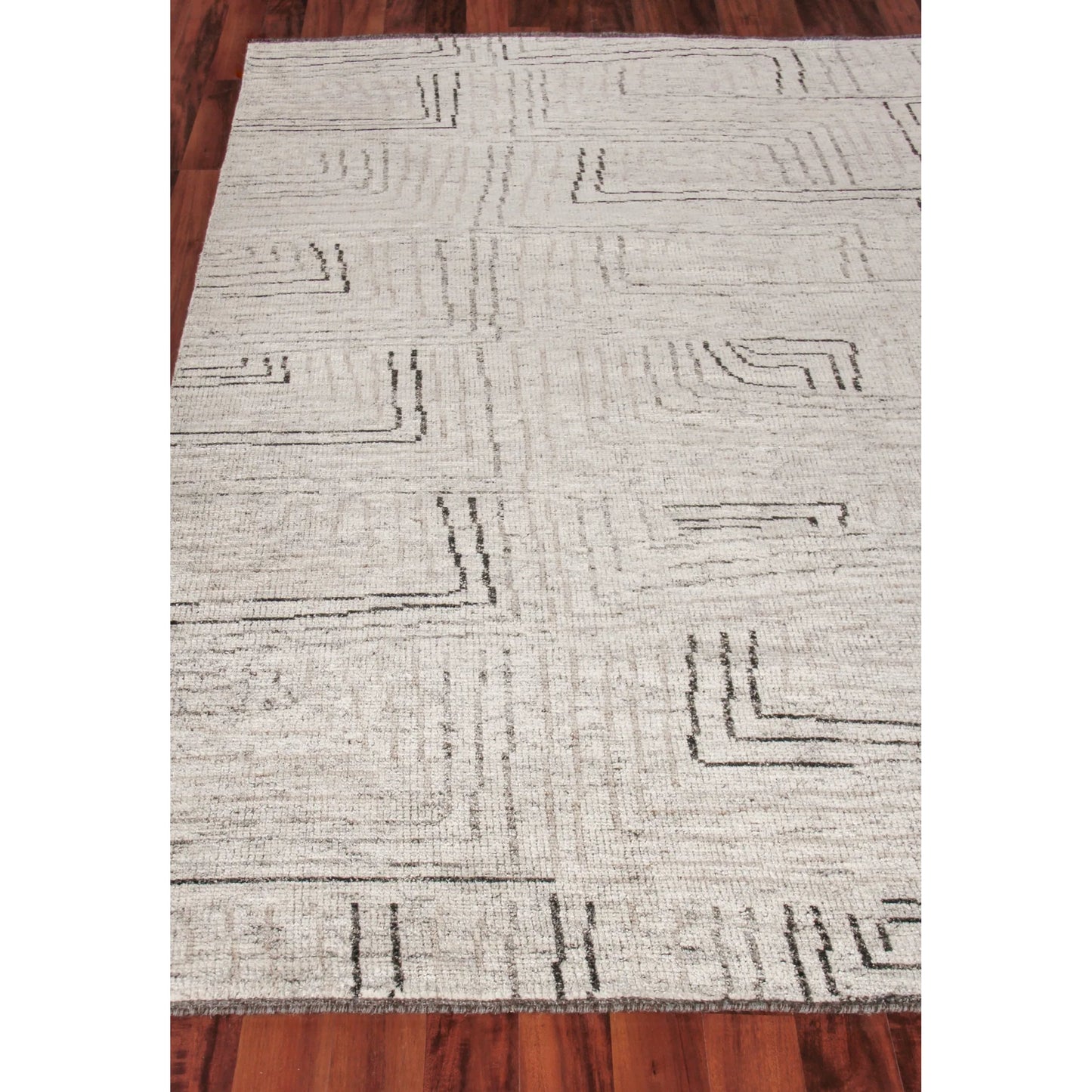 043 SI-2260275 | Lifestyle | Aldridge Geometric Rug by Exquisite Rugs in ivory, gray, beige. Made from wool, bamboo silk in a unique style.