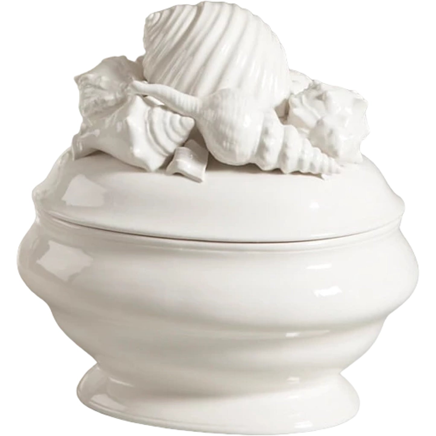 001 SR-383881 | Primary Silo | Shell Ceramic Tureen by Chelsea House in white glaze. Made from hand painted ceramic in a coastal style.