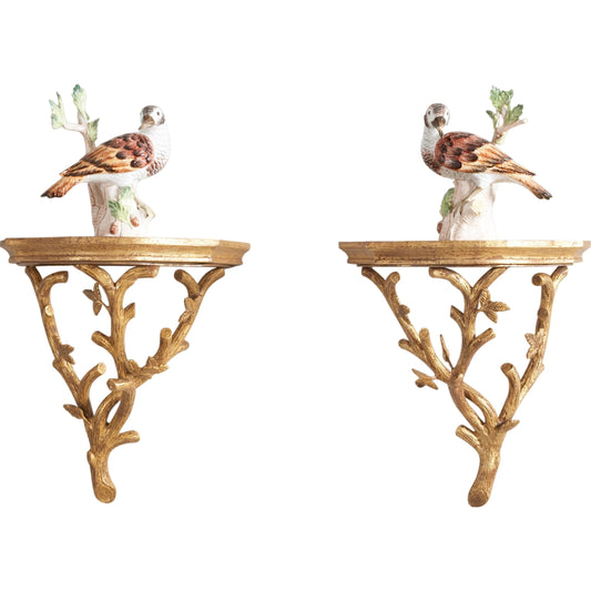 Bennington Bracket (Set of 2) by Chelsea House in antique gold finish. Made from faux twigs in a traditional style.