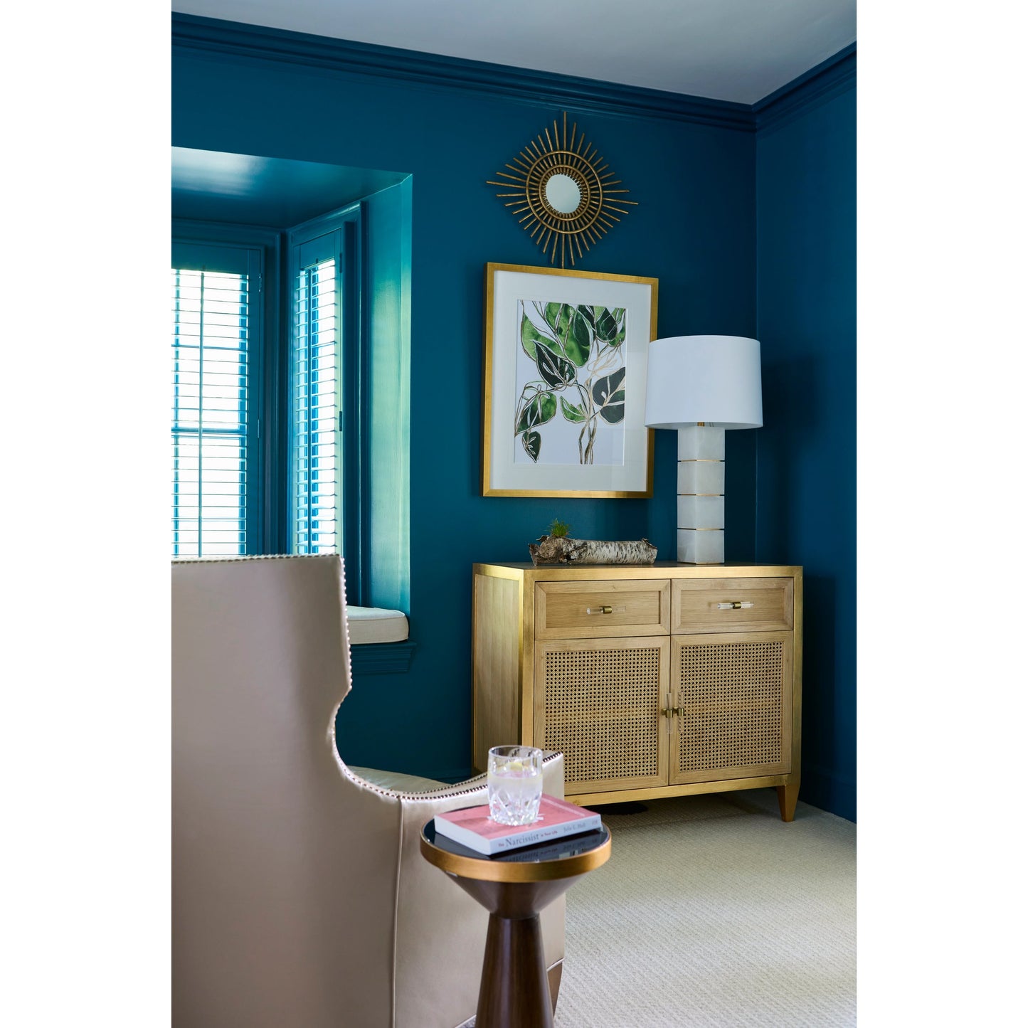 006 SR-383347 | Lifestyle | N Y Drink Table by Chelsea House. Made from glass in a modern style.