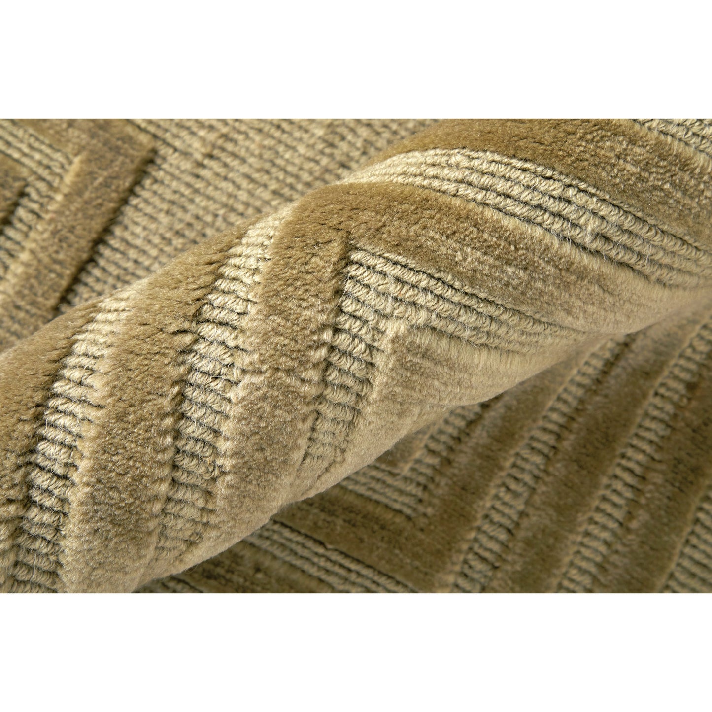 004 SI-2129896,SI-2129897 | Closeup | Channels Geometric Rug - 7277F by Feizy. Made from wool in a unique style.