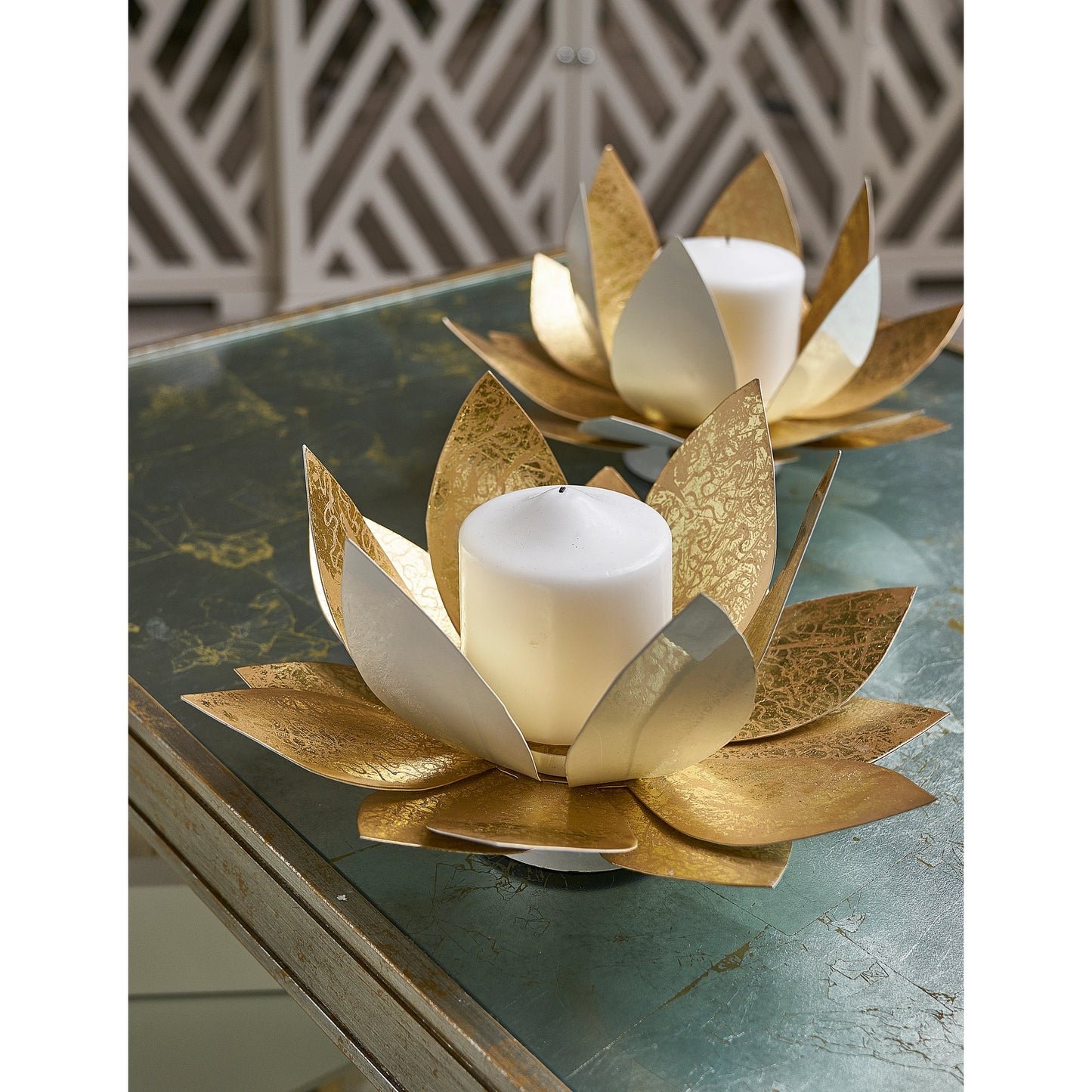 003 SI-2105416 | Lifestyle | Lotus Candleholders (Set of 2) by Chelsea House in white lacquer, gold leaf. Made from steel in a modern style.