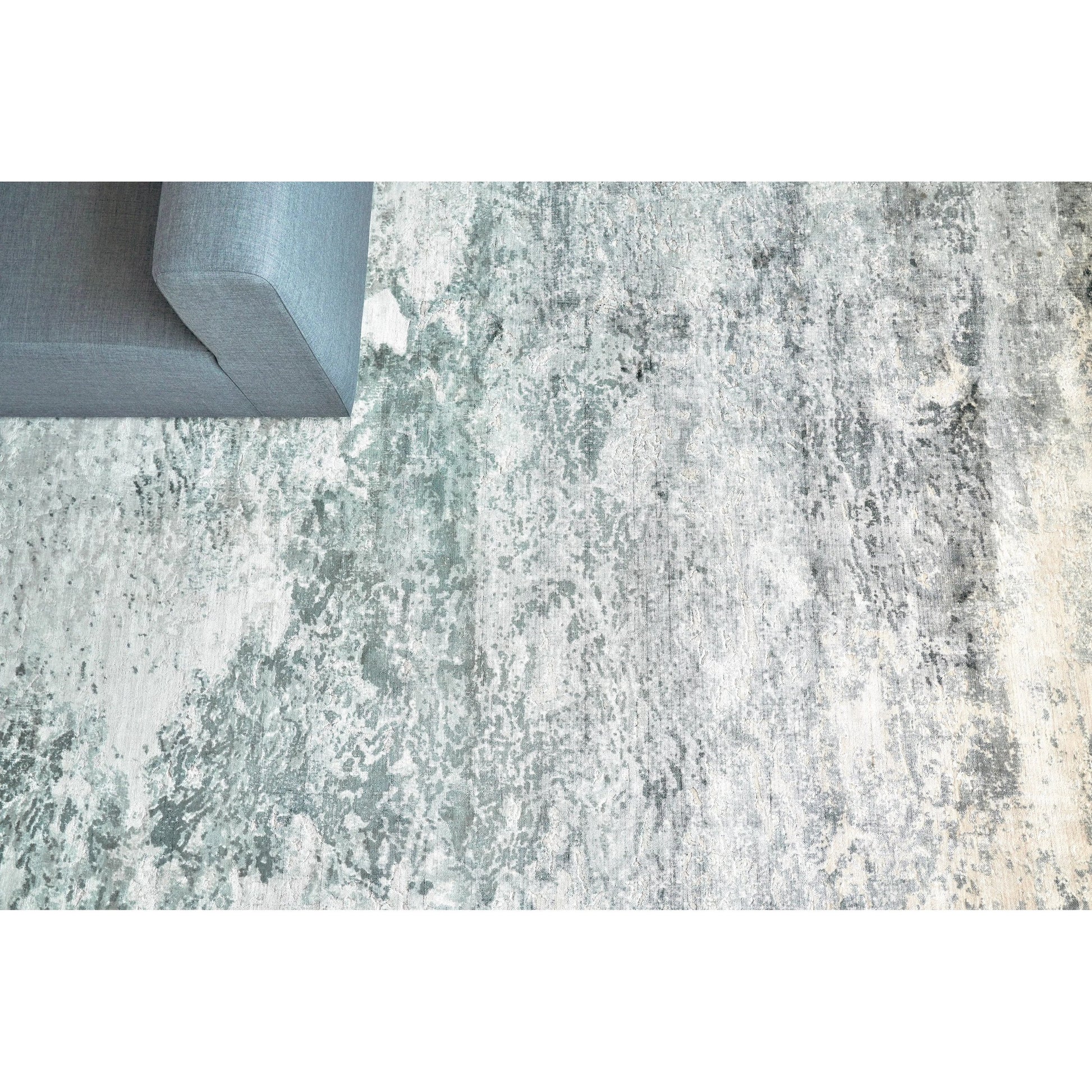 Cassina Rug by Exquisite Rugs in dark gray, gray. Made from bamboo silk in a unique style.