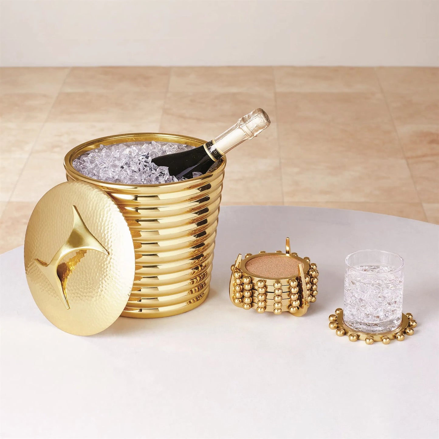 005 SR-702119 | Lifestyle | Starburst Crown Coasters by Global Views. Made from unique in a modern style.