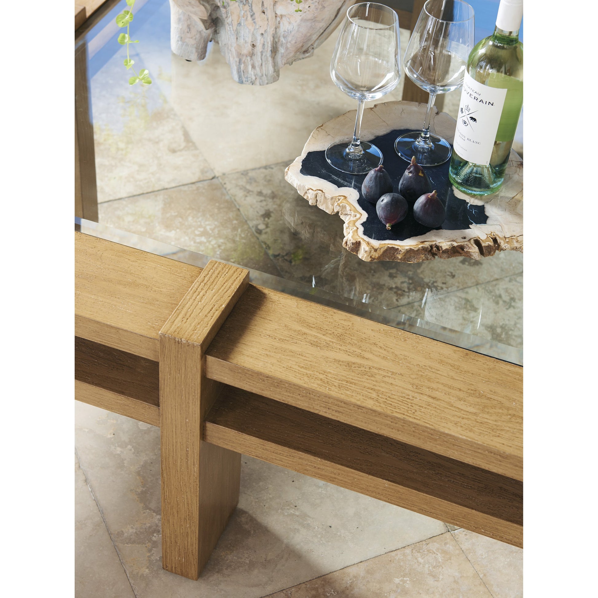 Los Altos Valley View Cocktail Table by Tommy Bahama Outdoor. Made from unique in a coastal style.