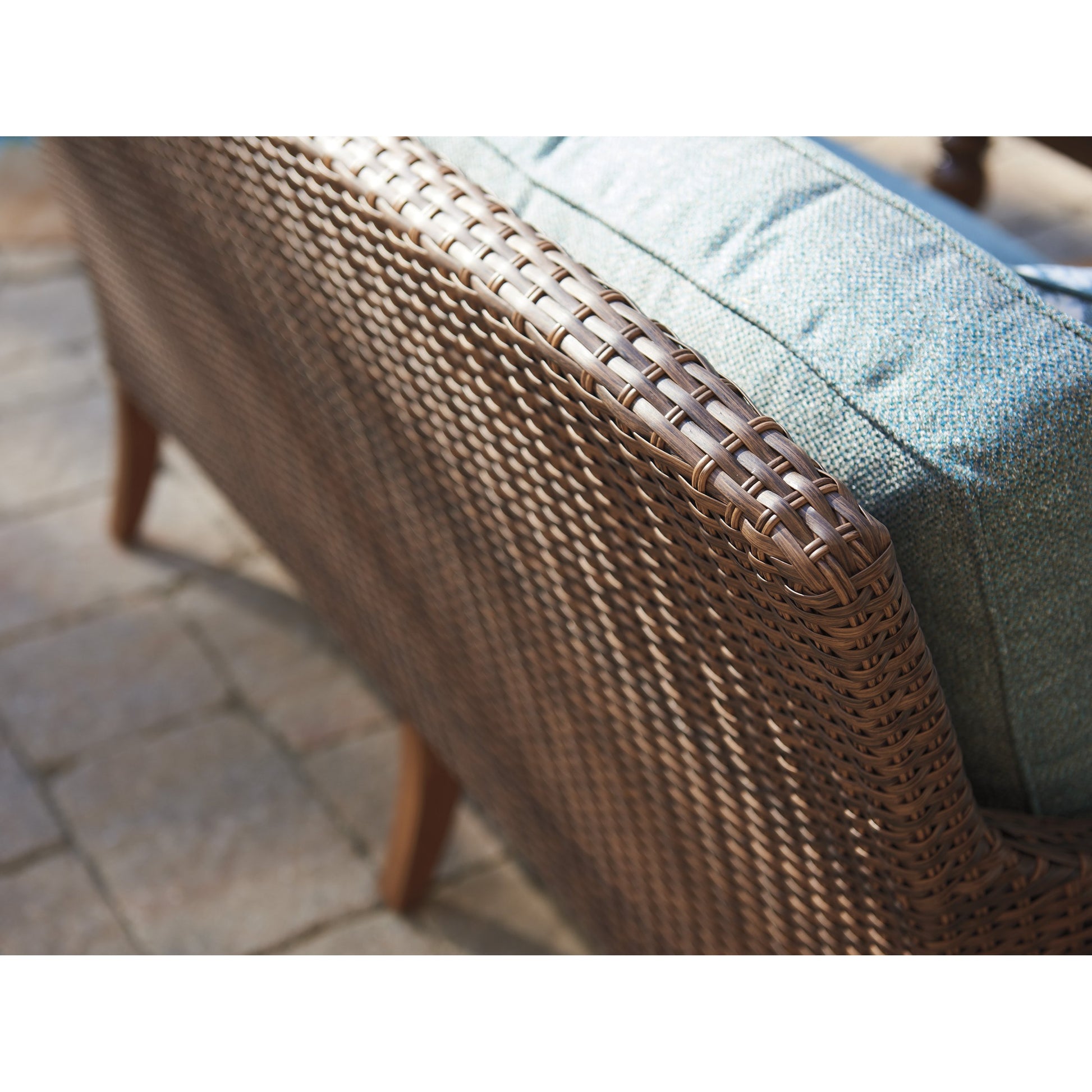 Harbor Isle Loveseat by Tommy Bahama Outdoor in green. Made from unique in a transitional style.