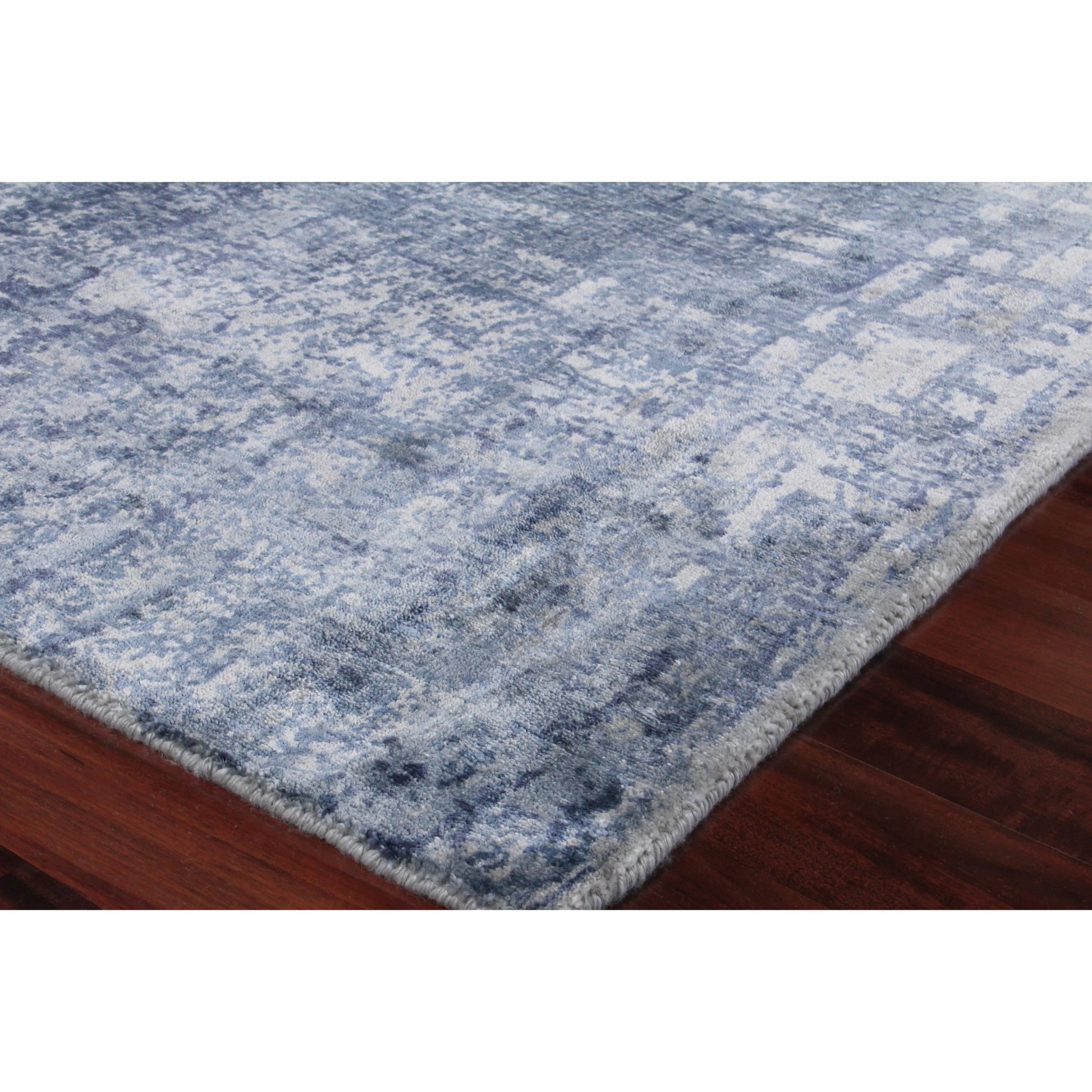 Antolini 3940 Rug by Exquisite Rugs in blue, ivory, gray. Made from bamboo silk in a unique style.