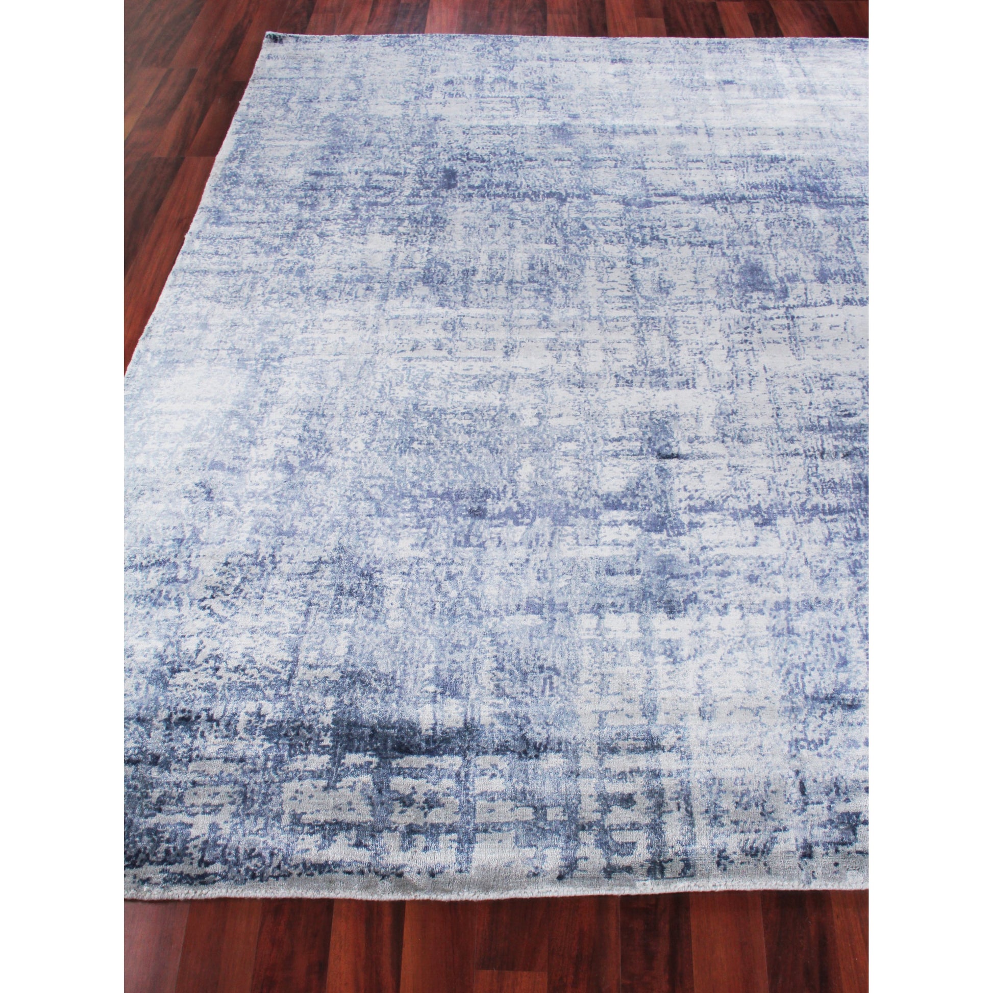 Antolini 3940 Rug by Exquisite Rugs in blue, ivory, gray. Made from bamboo silk in a unique style.