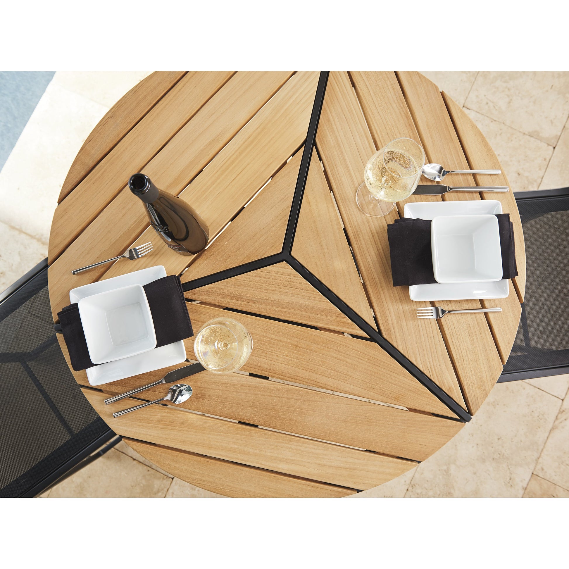 South Beach Bistro Table by Tommy Bahama Outdoor. Made from unique in a modern style.