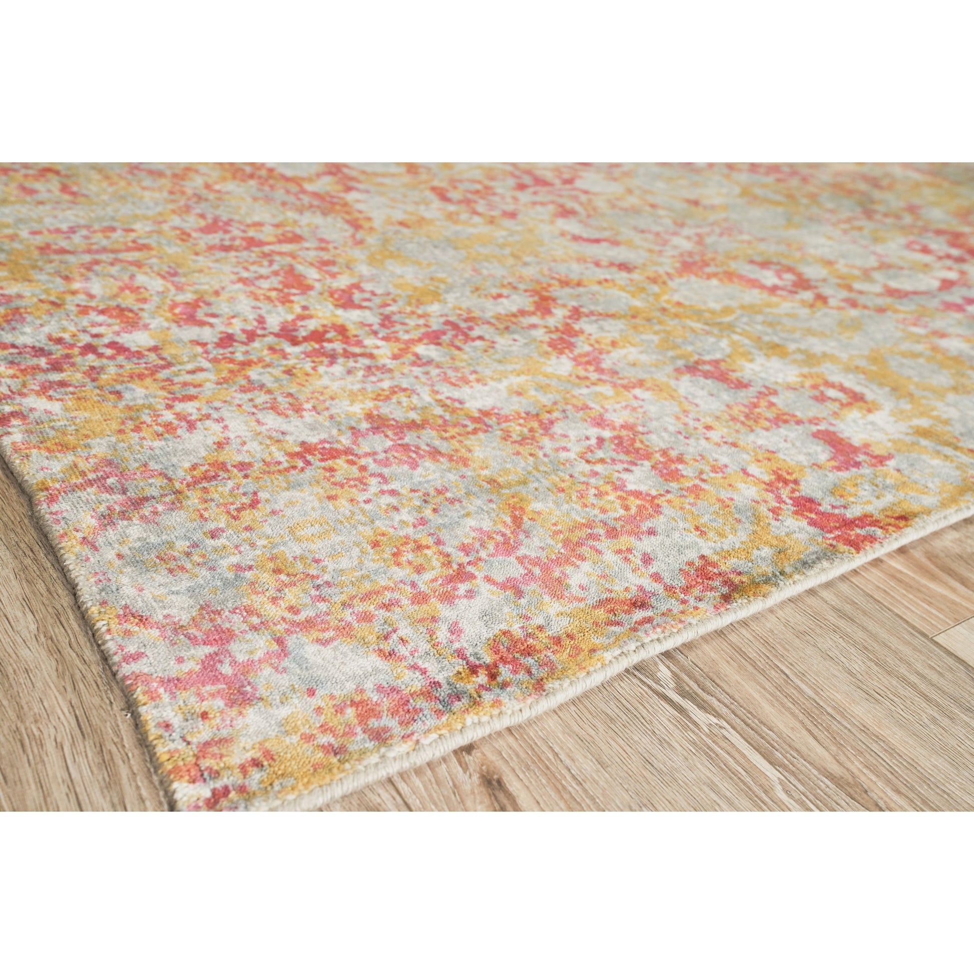 Antolini 3942 Rug by Exquisite Rugs in green, rust. Made from bamboo silk in a unique style.