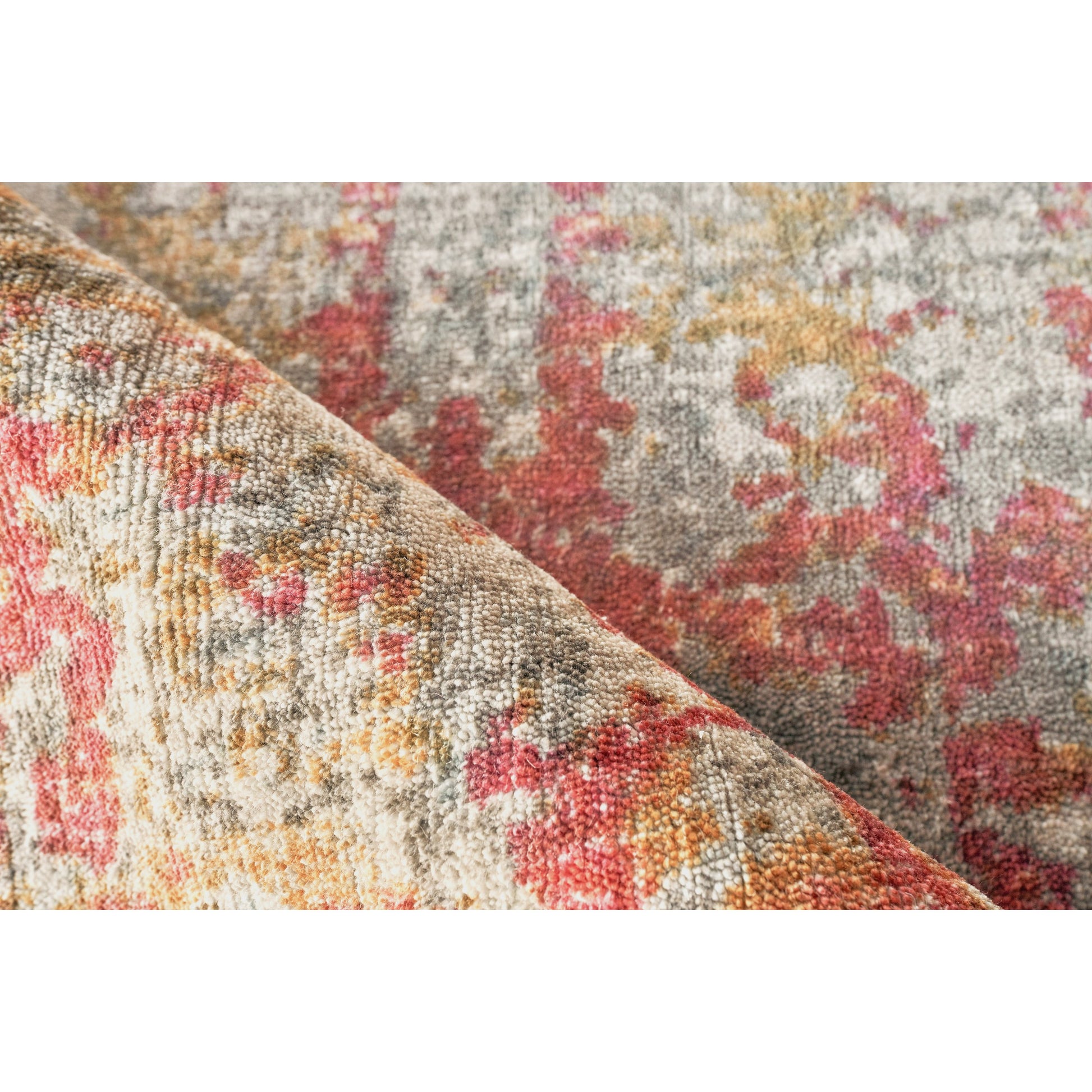 Antolini 3942 Rug by Exquisite Rugs in green, rust. Made from bamboo silk in a unique style.