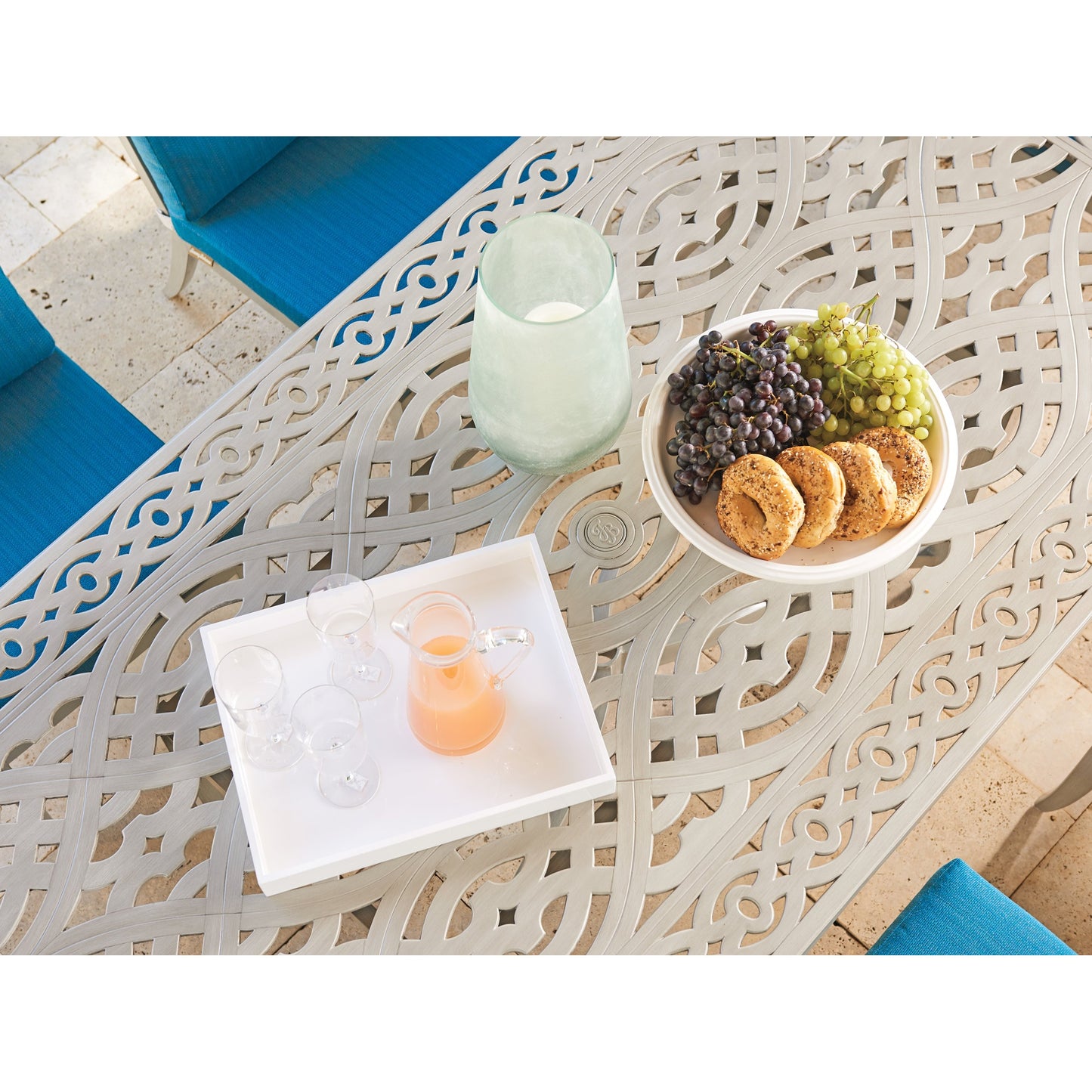 005 SI-1770908 | Closeup | Silver Sands Dining Table by Tommy Bahama Outdoor in gray oyster shell. Made from unique in a modern style.