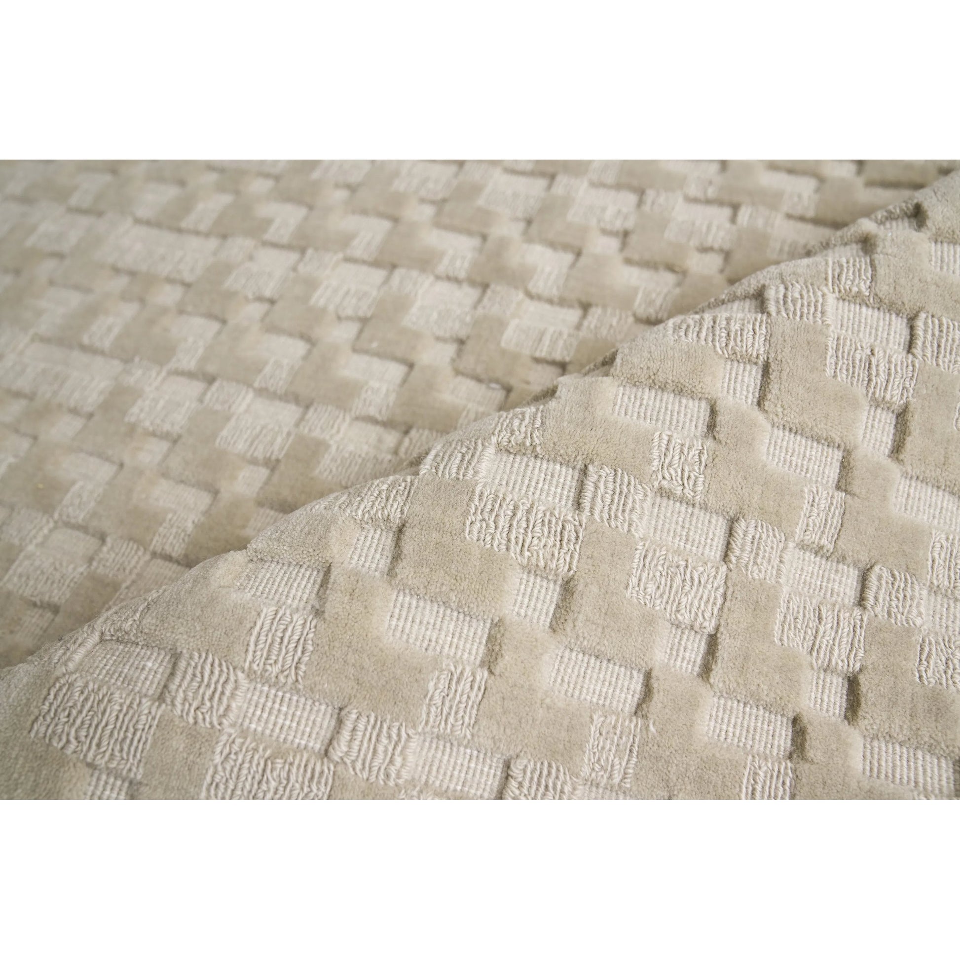 Monroe Rug by Exquisite Rugs. Made from new zealand wool in a unique style.