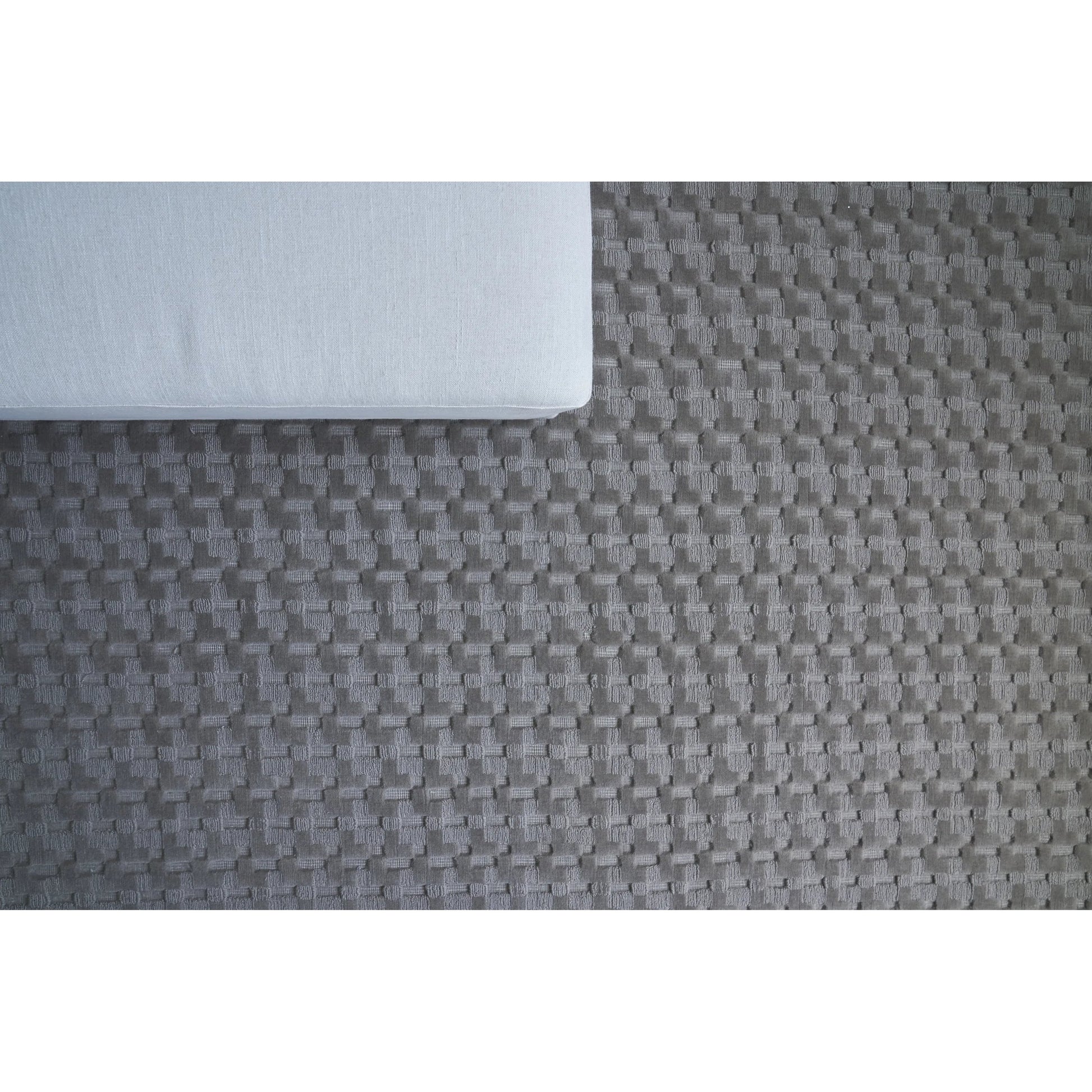 Monroe Rug by Exquisite Rugs. Made from new zealand wool in a unique style.