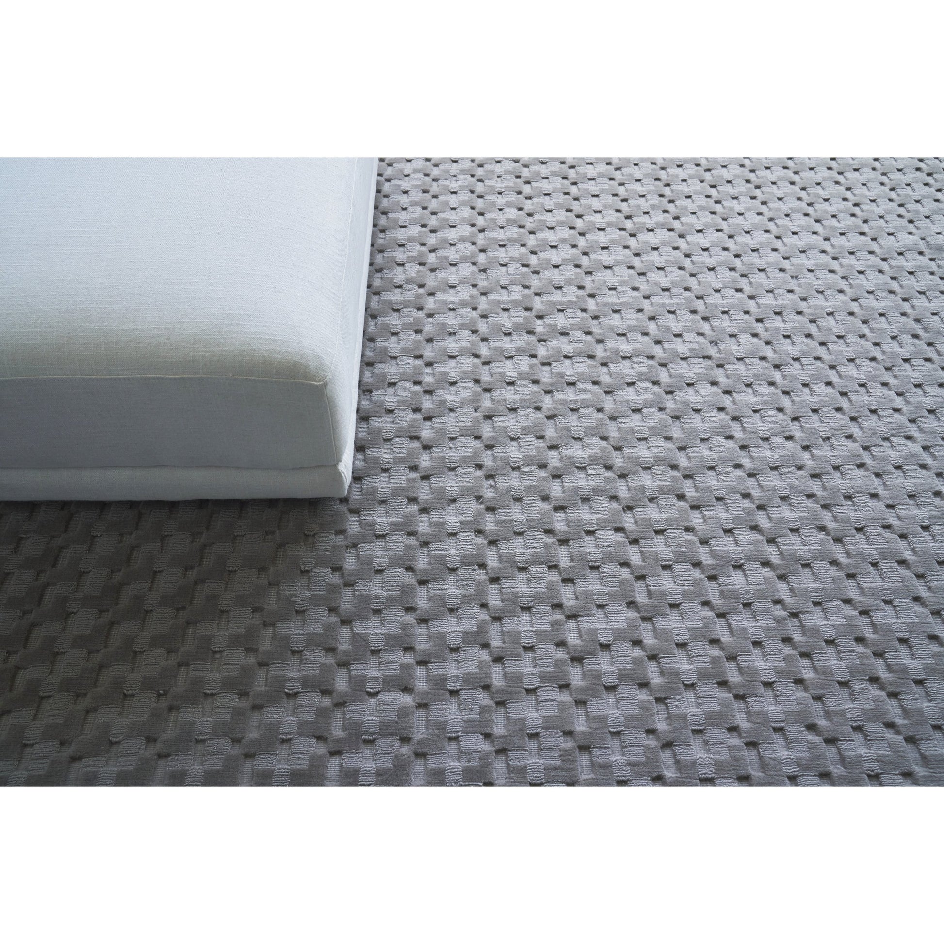 Monroe Rug by Exquisite Rugs. Made from new zealand wool in a unique style.