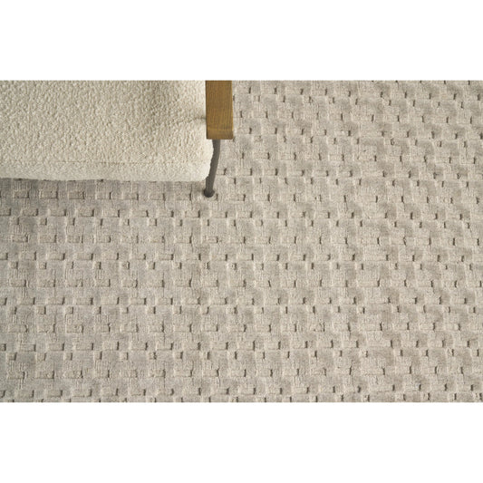 Monroe Silk 3971 Rug by Exquisite Rugs in light taupe. Made from bamboo silk, new zealand wool in a unique style.