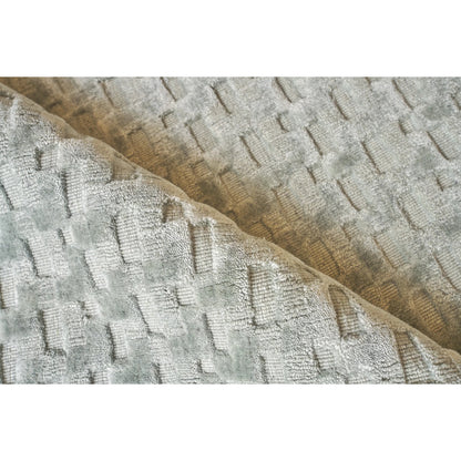 Monroe Silk 3972 Rug by Exquisite Rugs in light green. Made from bamboo silk in a unique style.
