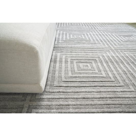 Castelli 3974 Rug by Exquisite Rugs in gray. Made from bamboo silk, cotton in a unique style.