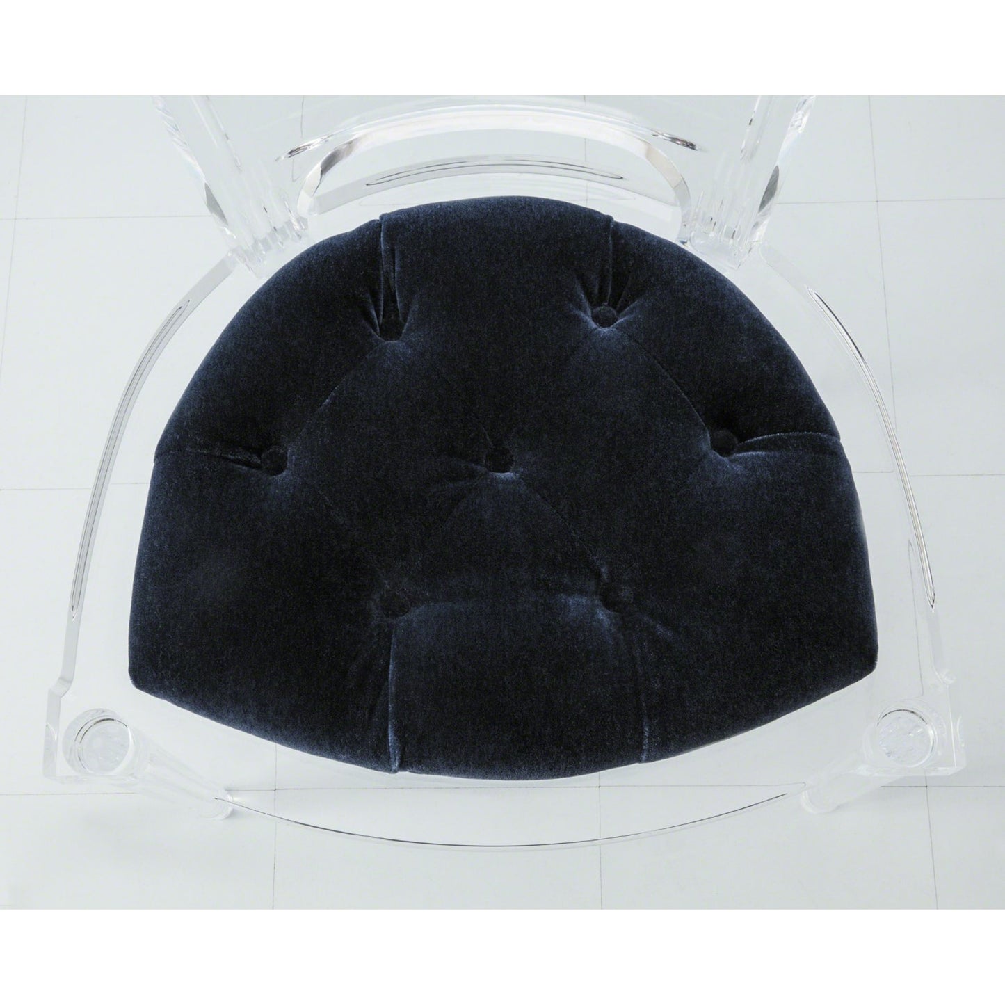 007 SR-892508 | Closeup | Marilyn Arm Chair by Global Views. Made from acrylic in a transitional style.