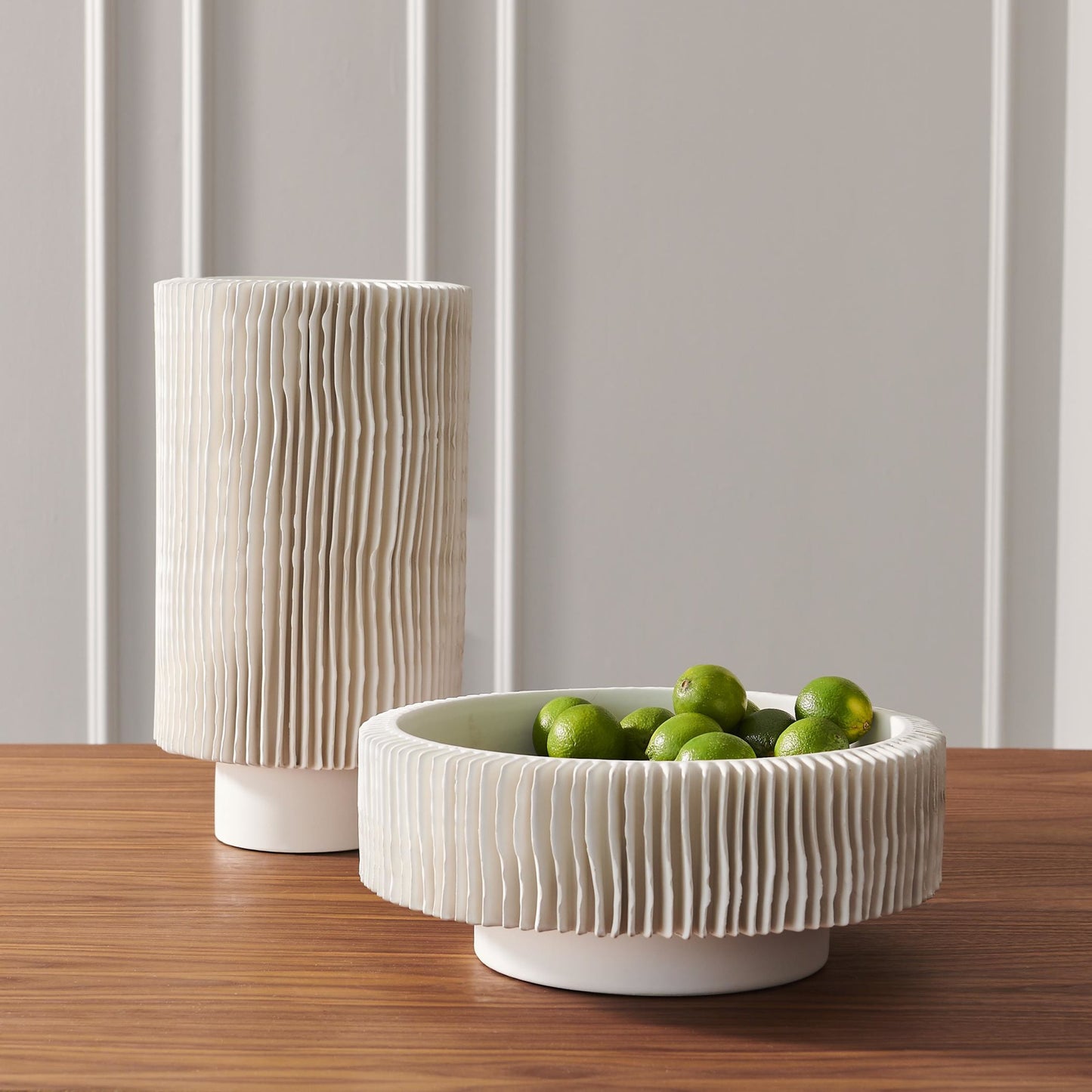 003 SR-701939 | Lifestyle | Radiator Vase by Global Views. Made from ceramic in a coastal style.