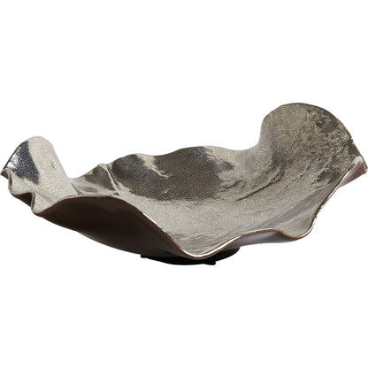 Wave Platter by Global Views. Made from ceramic in a eclectic & global style.