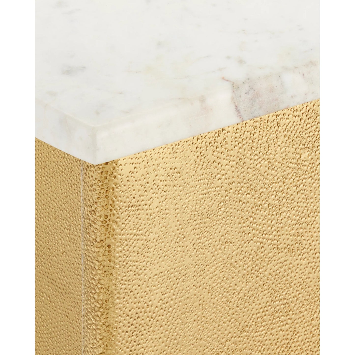 006 SI-2387019 | Closeup | Doublet Marble Accent Table Set by Currey and Company in white, antique brass. Made from banswara marble, brass, engineered wood in a modern style.